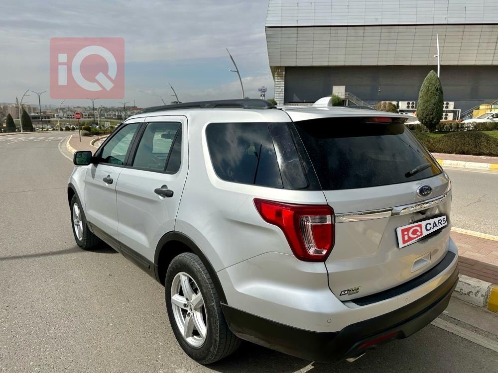 فورد إكسبلورر